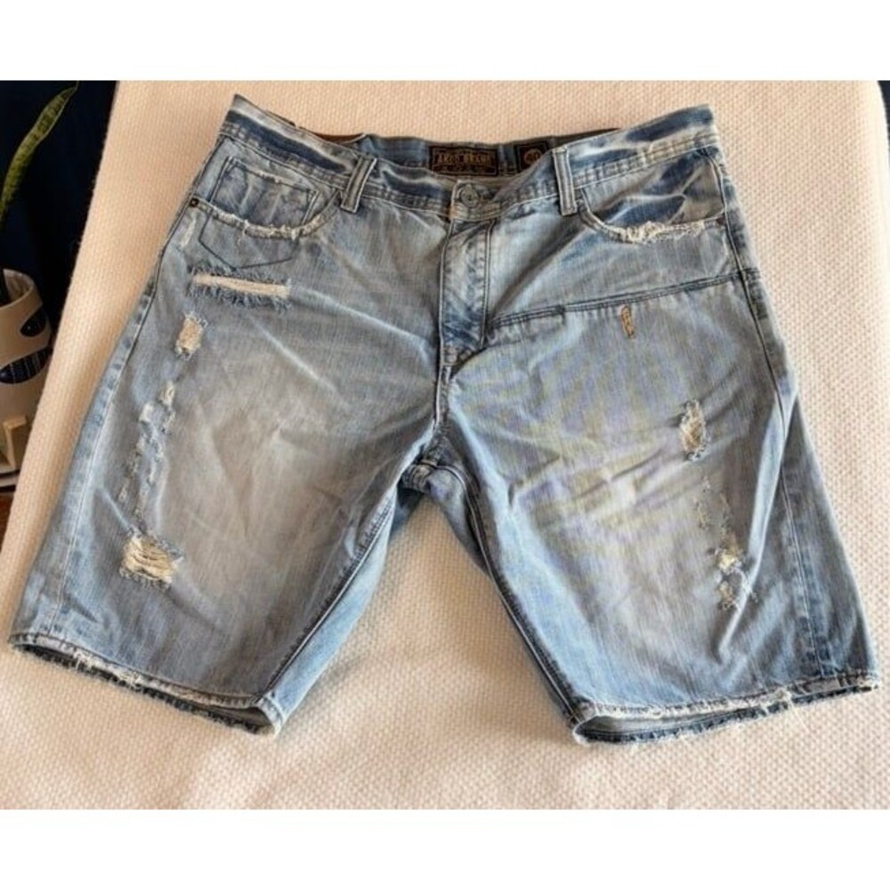 AKOO Brand Men’s Distressed Denim Shorts – Blue Wash – Size 40